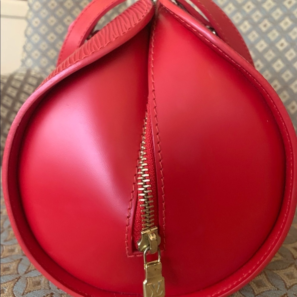 SALE🔥3pcs. Louis Vuitton Vintage Epi Soufflot bag & Pouch & Dust bag-Great CNDTN - Picture 9 of 17
